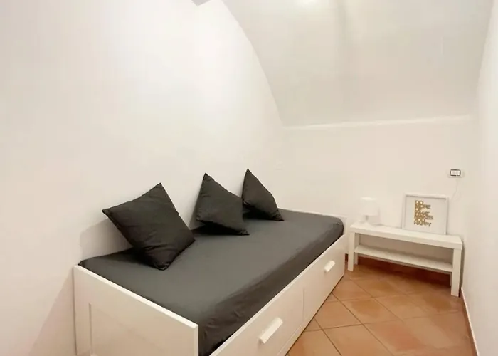 New Generation Chiaia 아파트