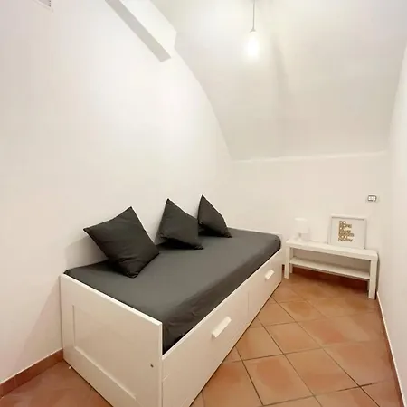 New Generation Chiaia Apartment